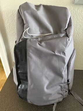 Nike Elite Grey Men's or Women’s Backpack / Basketball Bag